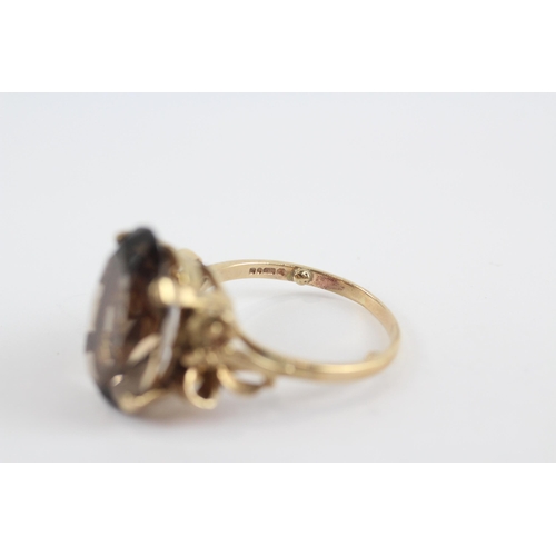 129 - 9ct Gold Smoky Quartz Single Stone Cocktail Ring (5.9g) Size  P