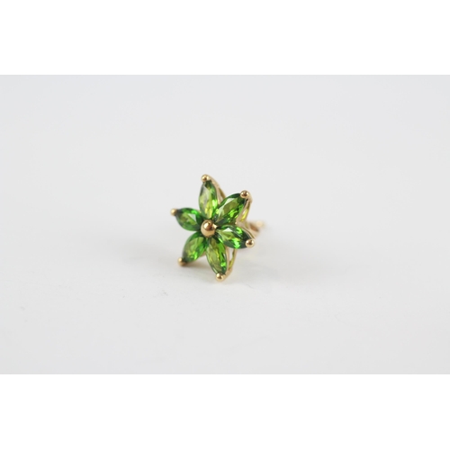 141 - 9ct Gold Diopside Floral Paired Earrings (1.7g)