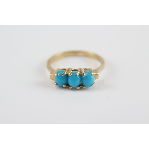 142 - 9ct Gold Faux Turquoise Trilogy Ring (2.4g) Size  L 1/2