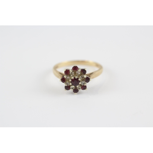 144 - 9ct Gold Vintage Diamond & Ruby Floral Cluster Ring (3g) Size  Q