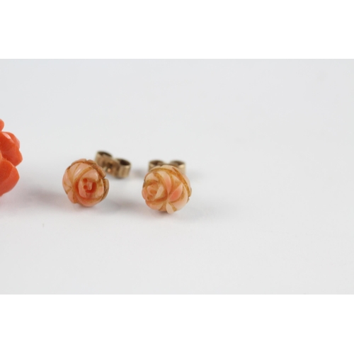 150 - 2X 9ct Gold Coral Stud Earrings (4.9g)