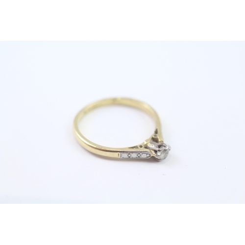 155 - 18ct Gold Antique Diamond Solitaire Ring (2g) Size  L