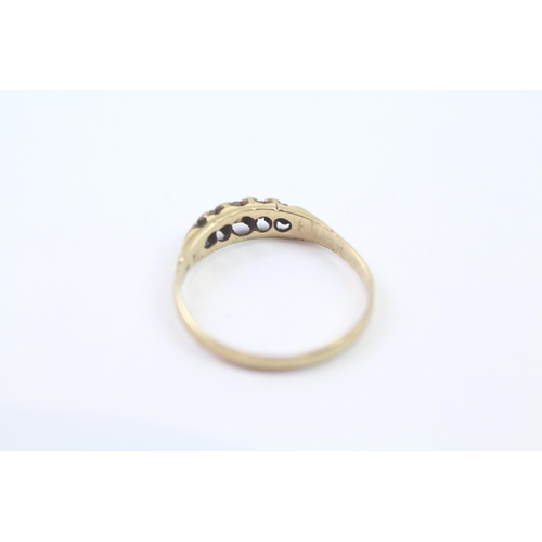 158 - 18ct Gold Vintage Diamond Five Stone Ring (1.7g) Size  P