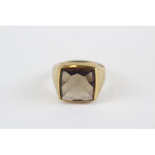 189 - 9ct Gold Smoky Quartz Single Stone Ring (2.9g) Size  M