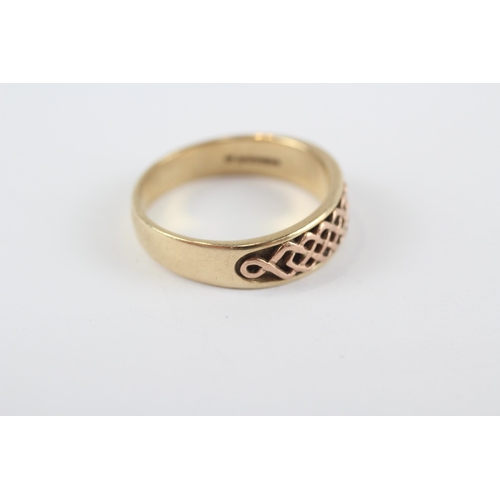 191 - 9ct Gold Band Ring By Clogau (5g) size V