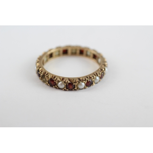 195 - 9ct Gold Garnet & Pearl Full Eternity Ring (2.6g) Size  O