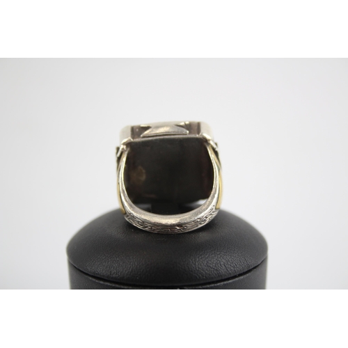 214 - Silver antique intaglio ring (28g)