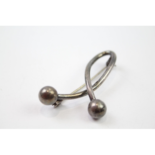 252 - Silver modernist brooch (7g)