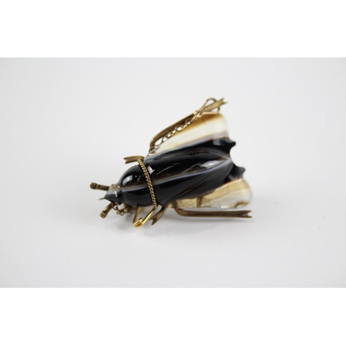 265 - Antique Banded Agate bug brooch (8g)