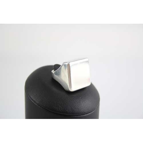 267 - Silver minimalist ring by Danish maker Georg Jensen (11g)