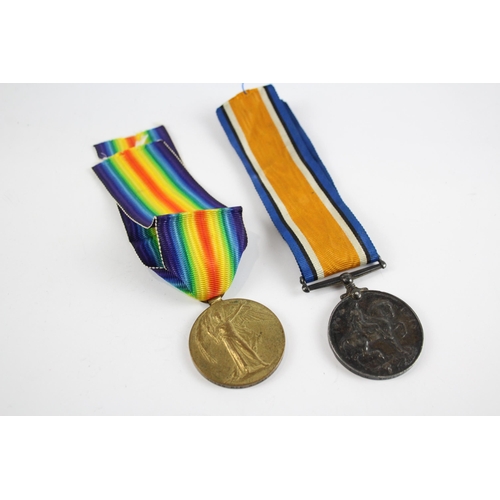 298 - WW1 Medal Pair & Original Long Ribbons Named 46135 Pte. R Cairns H.L.I