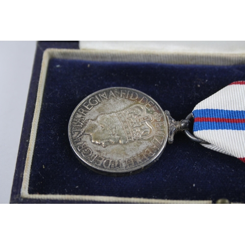 307 - ER.II 1977 Silver Jubilee Medal Cased