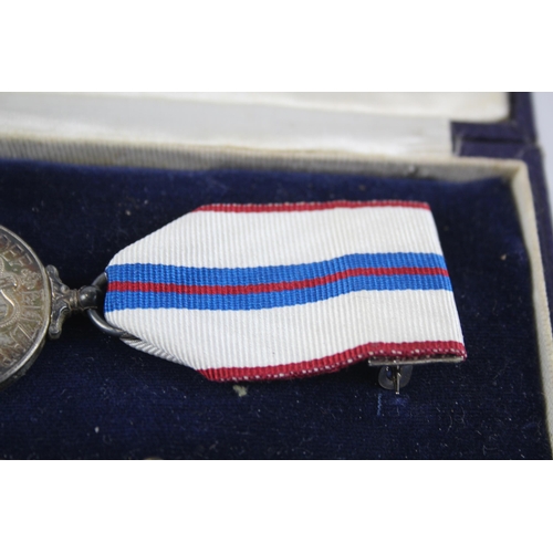 307 - ER.II 1977 Silver Jubilee Medal Cased