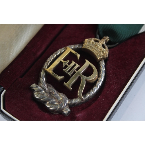 308 - Boxed ER.II R.N.R Officers Decoration Dated On Rear 1976