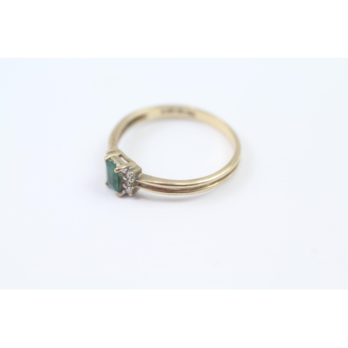 40 - 9ct Gold Emerald & Diamond Dress Ring (1.6g) Size  Q