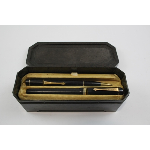 466 - Vintage Wyvern No.600 Black Fountain Pen w/ 14ct Gold Nib WRITING Bakelite Case