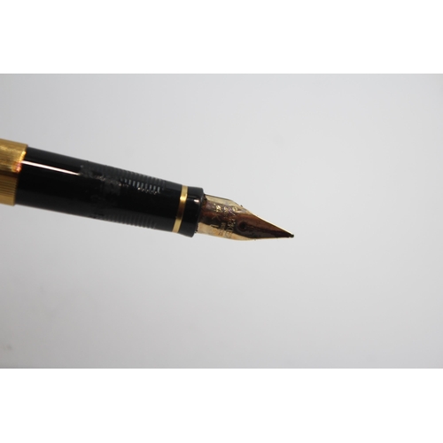 468 - Vintage Parker 75 Gold Plated Fountain Pen w/ 14ct Gold Nib WRITING (17g)