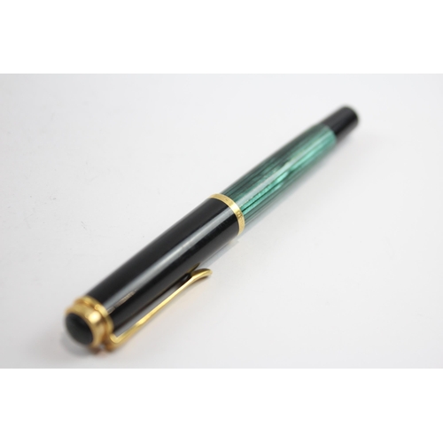 476 - Vintage Pelikan M400 Black & Green Fountain Pen w/ 14ct Gold Nib WRITING