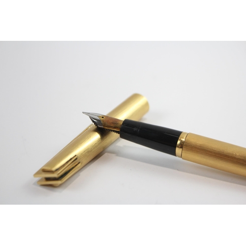 487 - Vintage Waterman Super 6 Gold Plated Fountain Pen w/ 18ct Gold Nib WRITING 23g