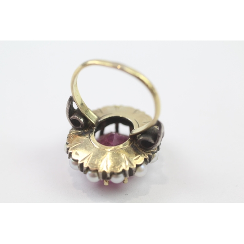 58 - 14ct Gold & Silver Synthetic Pink Sapphire & Cultured Pearl Oval Cluster Cocktail Ring (8.6g) Size  ... 