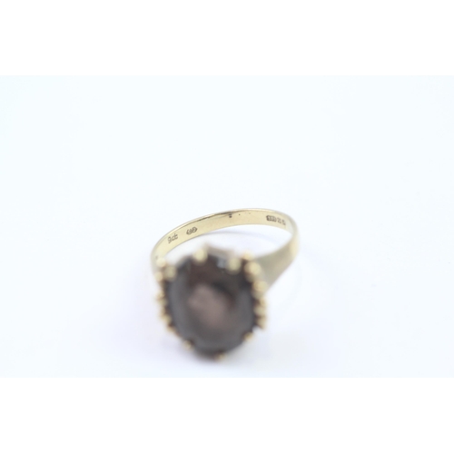 98 - 9ct Gold Smoky Quartz Single Stone Ring (4.1g) Size  O