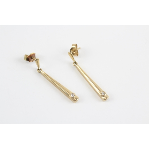 99 - 9ct Gold Diamond Drop Earrings (2.9g)