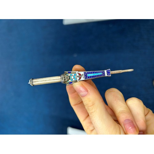 222 - Silver enamel Egyptian themed retractable pencil (13g)