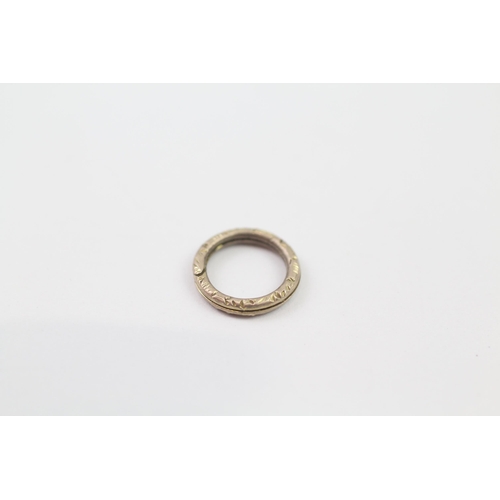 103 - 9ct Gold Antique Split Ring (0.4g)