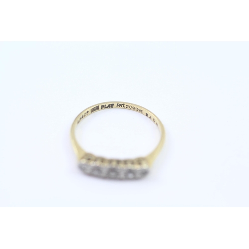 118 - 18ct Gold Antique Diamond Set Five Stone Ring (2g) Size  O