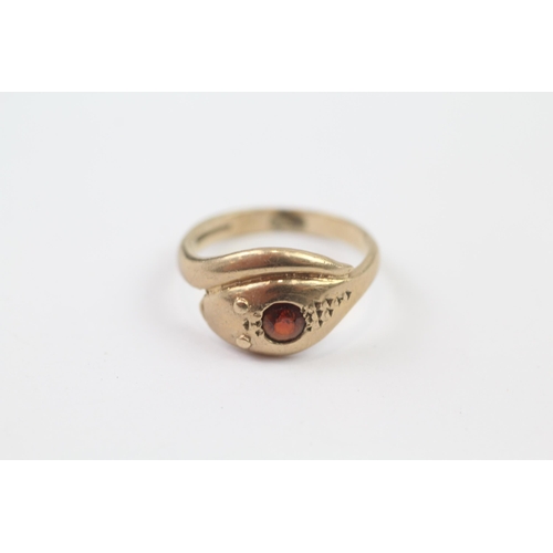 121 - 9ct Gold Antique Garnet Set Snake Ring (2.7g) Size  J