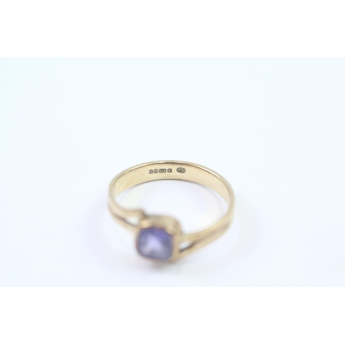 133 - 9ct Gold Vintage Square Cut Tanzanite Set Solitaire Ring (2g) Size  M