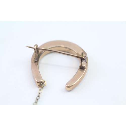 140 - 9ct Rose Gold Antique Split Pearl Horseshoe Brooch (4.3g)