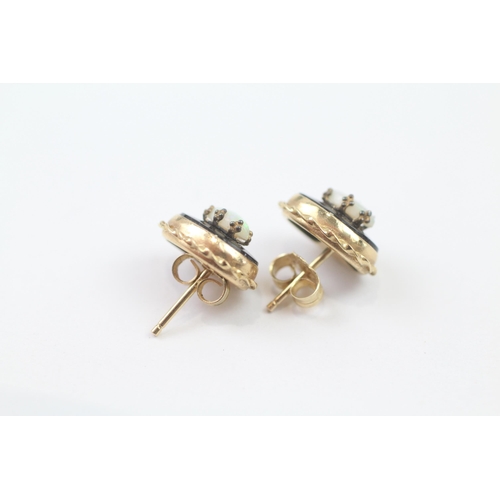 145 - 14ct Gold Vintage Onyx And Opal Set Stud Earrings (2g)