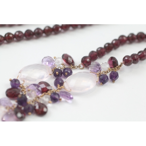 150 - 9ct Gold Clasped Garnet, Amethyst & Rose Quartz Necklace (23.8g)