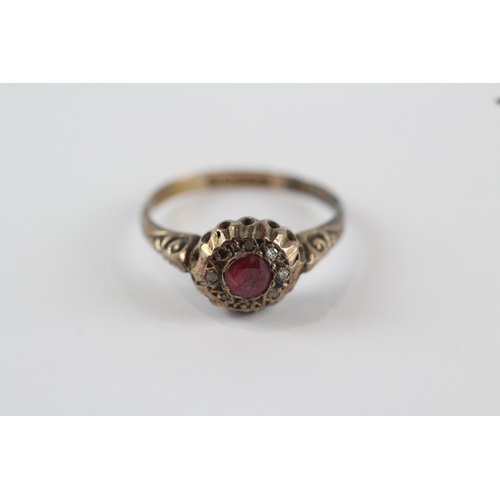 167 - 9ct gold ruby & diamond antique cluster ring (1.3g) Size  Q