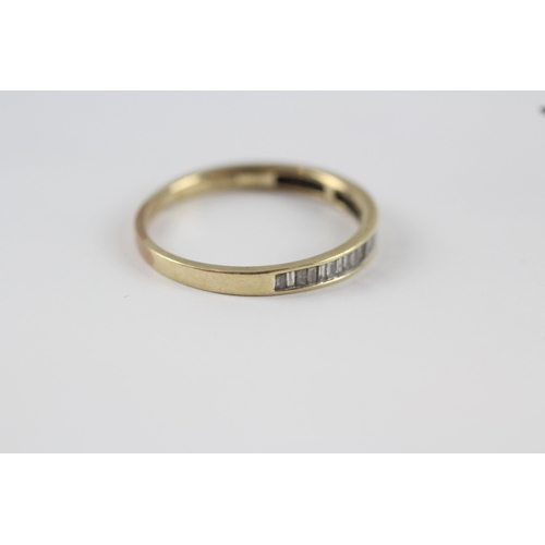 169 - 9ct gold diamond half eternity ring (1.4g) Size  P