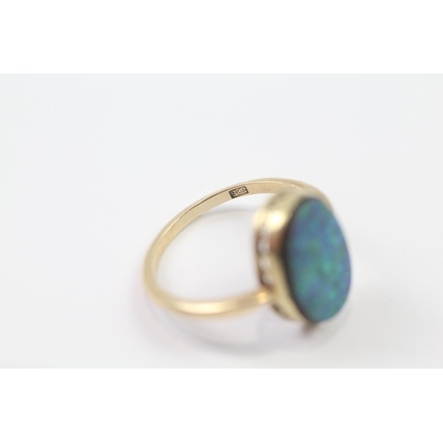 188 - 9ct gold opal doublet dress ring (3.1g) Size  M