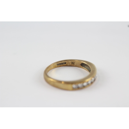 196 - 9ct gold vintage diamond half eternity ring (2.8g) Size  O