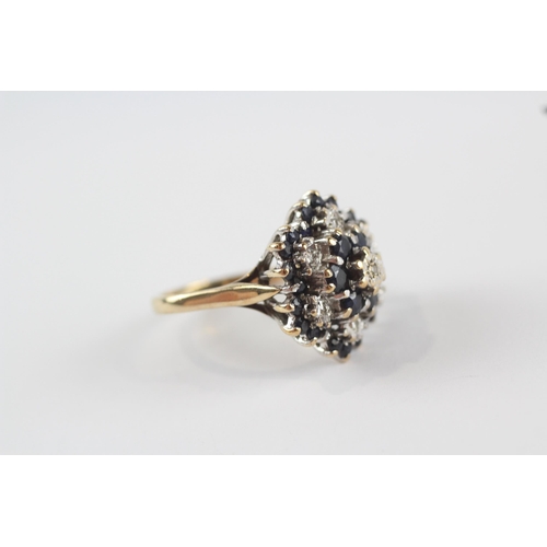 205 - 9ct gold vintage diamond & sapphire cluster ring (5.9g) Size  P