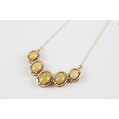 208 - 9ct gold vintage opal necklace (5.3g)