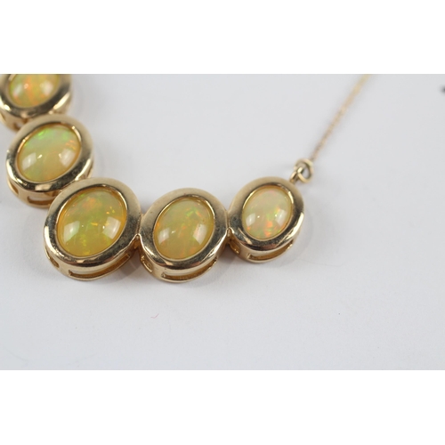 208 - 9ct gold vintage opal necklace (5.3g)