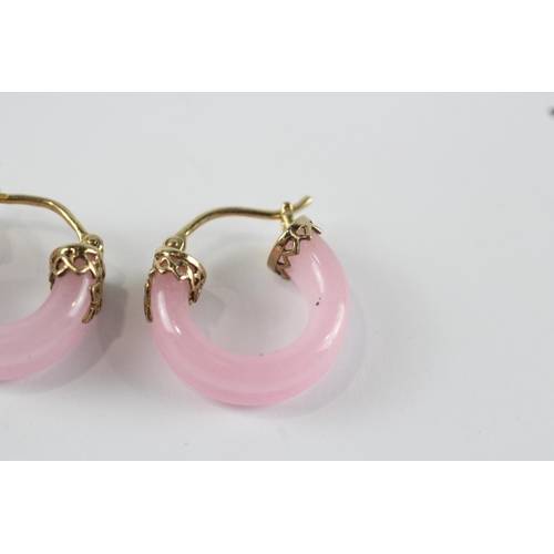 210 - 9ct gold vintage rose quartz hoop earrings (4.9g)