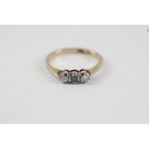 243 - 18ct gold & platinum antique emerald & diamond trilogy ring (2.4g) Size  L 1/2