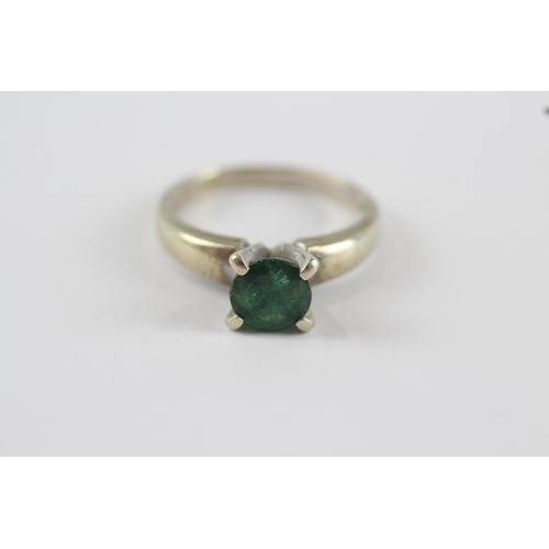 245 - 9ct white gold vintage emerald solitaire ring (3.5g) Size  N