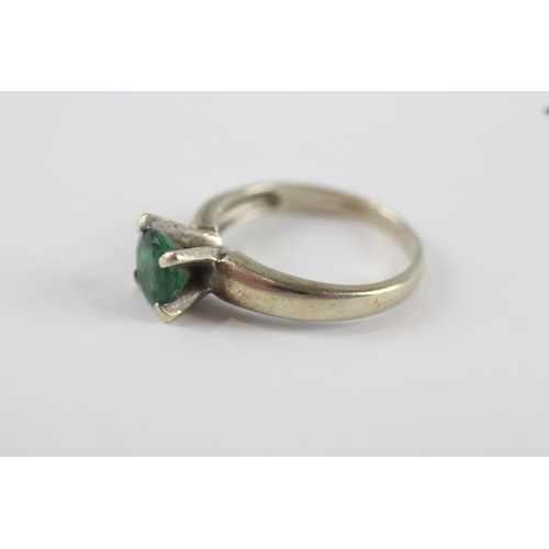 245 - 9ct white gold vintage emerald solitaire ring (3.5g) Size  N