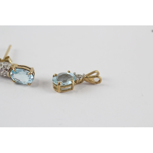 274 - 9ct gold blue topaz & clear gemstone pendant & stud earrings set (2g)