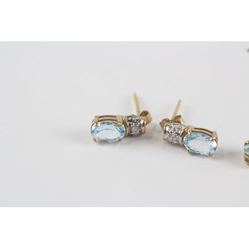 274 - 9ct gold blue topaz & clear gemstone pendant & stud earrings set (2g)