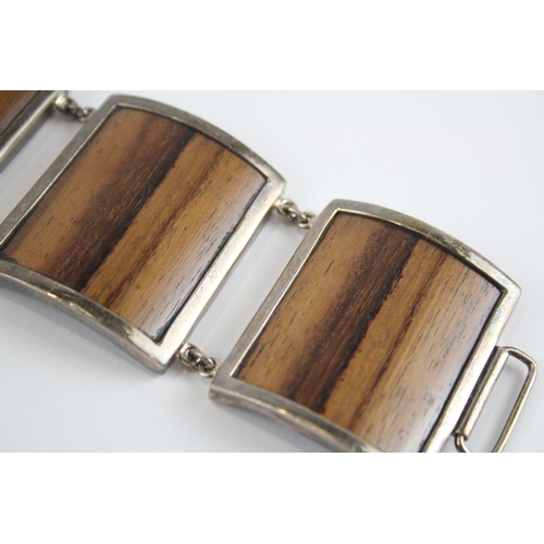 291 - Silver bracelet with wooden panels (51g)