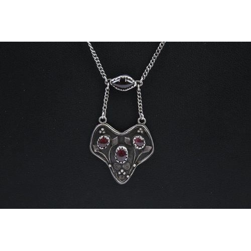 310 - Silver Garnet lavalliere necklace (11g)