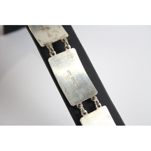 318 - Silver panel bracelet by makers Lonwick Industries (34g)